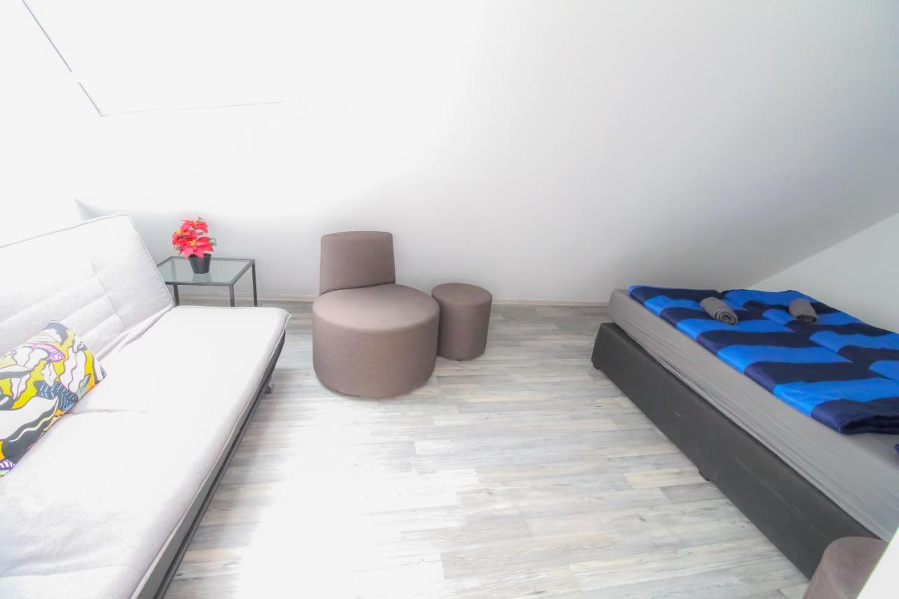 Private Triple Bedroom In Shared Apartment Dw171-4 Вена Экстерьер фото