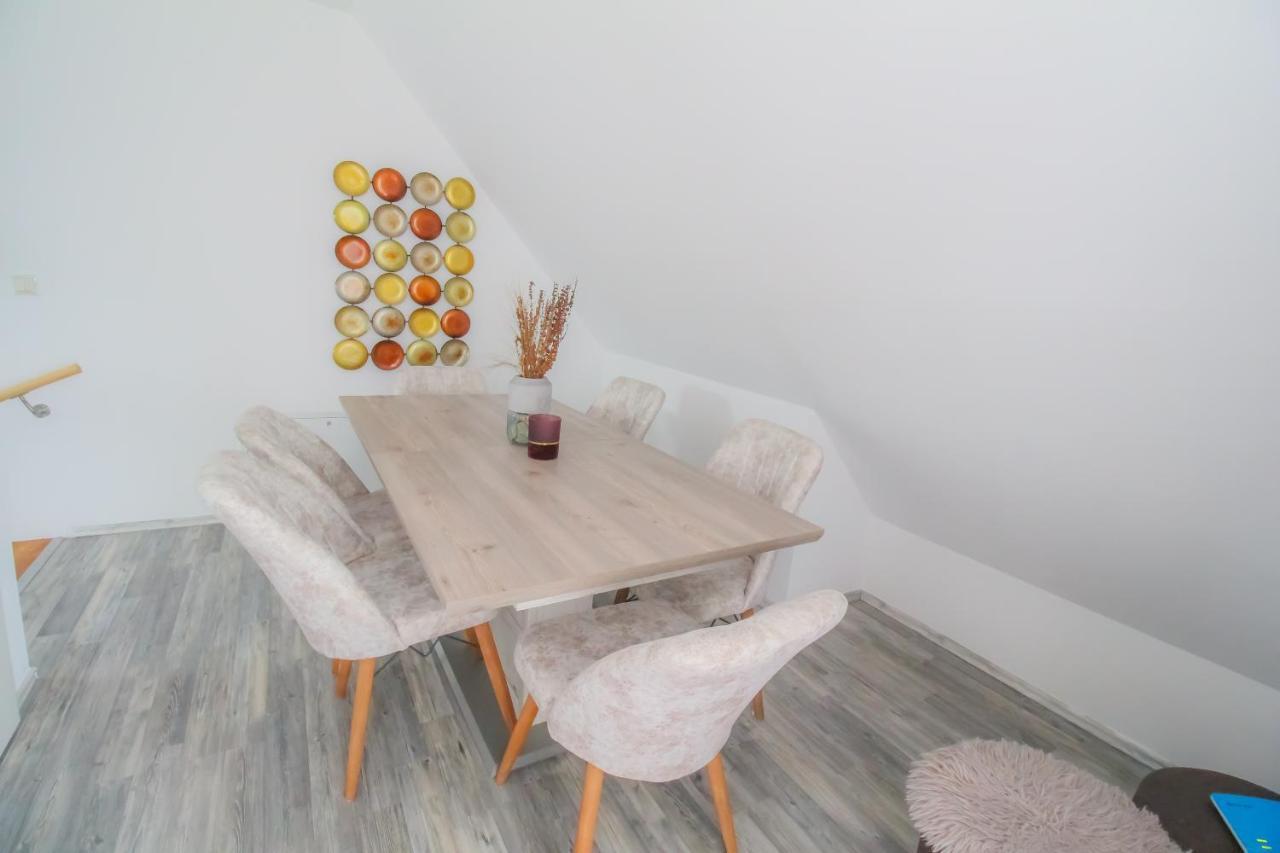 Private Triple Bedroom In Shared Apartment Dw171-4 Вена Экстерьер фото